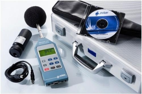 Pulsar Instruments 33/33-2/33K/33-2K, sonometru analizor de spectru în timp real, Clasa 1 și Clasa 2